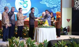 Sarasehan HUT ke 55 PBJS Kesehatan Sarasehan HUT ke 55 PBJS Kesehatan