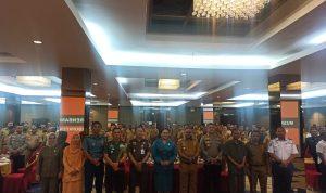 Bupati Manokwari saat membuka Musrenbang RKPD Tahun 2024 Kabupaten Manokwari Bupati Manokwari saat membuka Musrenbang RKPD Tahun 2024 Kabupaten Manokwari