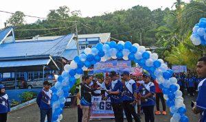 Kegiatan jalan sehat dalam rangka sosialisasi Gerakan Cerda Memilih yang digelar oleh LPP RRI Manokwari