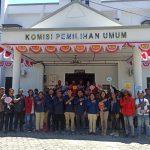 Kelompok Cipayung menyambangi Kantor KPU Kabupaten Manokwari. Dalam rangka menggali informasi kepemiluan