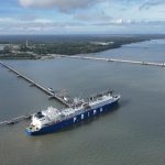 Kargo LNG pertama dari produksi Train 3 di Kabupaten Teluk Bintuni, Papua Barat telah berhasil dikirim menuju fasilitas regasifikasi PLN di Arun, Provinsi Nanggroe Aceh Darussalam