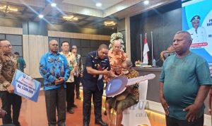 1FDF6ECE-2386-427D-91C5-55006E6D4BAB