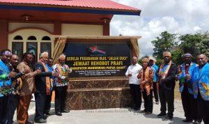 9644C75B-B4A6-467E-B5DB-A37B08C58503