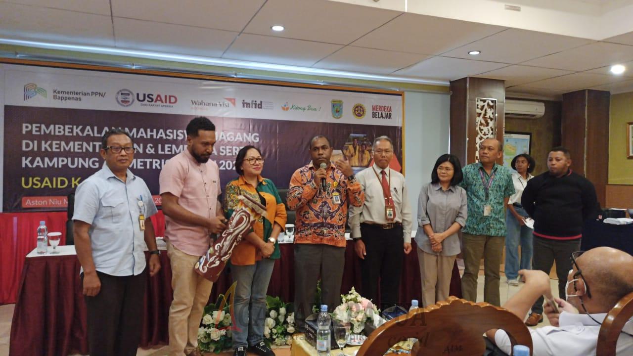 Pembukaan kegiatan Pembekalan Mahasiswa Unipa yang terpilih mengikuti program magang di sejumlah kementerian di Jakarta Pembukaan kegiatan Pembekalan Mahasiswa Unipa yang terpilih mengikuti program magang di sejumlah kementerian di Jakarta