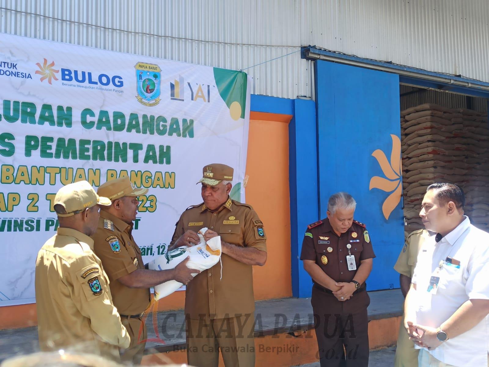 E4D4E2B0-1F70-47F5-8FEF-8C6A3A3D3C9D