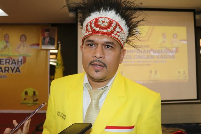 Ketua DPD Partai Golkar Kabupaten Manokwari Haryono May