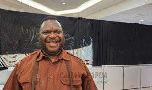 Ketua DPRPB Orgenes Wonggor