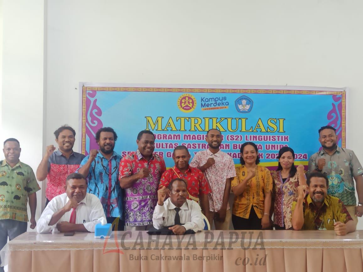 Universitas Papua resmi membuka program Magister Linguistik pada Fakultas Sastra dan Budaya. Program jenjang strata dua ini merupakan yang ketiga di kawasan timur Indonesia setelah Unhas dan Unsrat Universitas Papua resmi membuka program Magister Linguistik pada Fakultas Sastra dan Budaya. Program jenjang strata dua ini merupakan yang ketiga di kawasan timur Indonesia setelah Unhas dan Unsrat