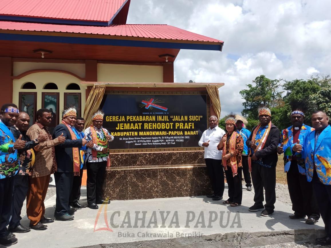 9644C75B-B4A6-467E-B5DB-A37B08C58503