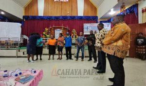 Kegiatan KKR dan Seminar PAMKA wilayah MAMAS Minyambouw