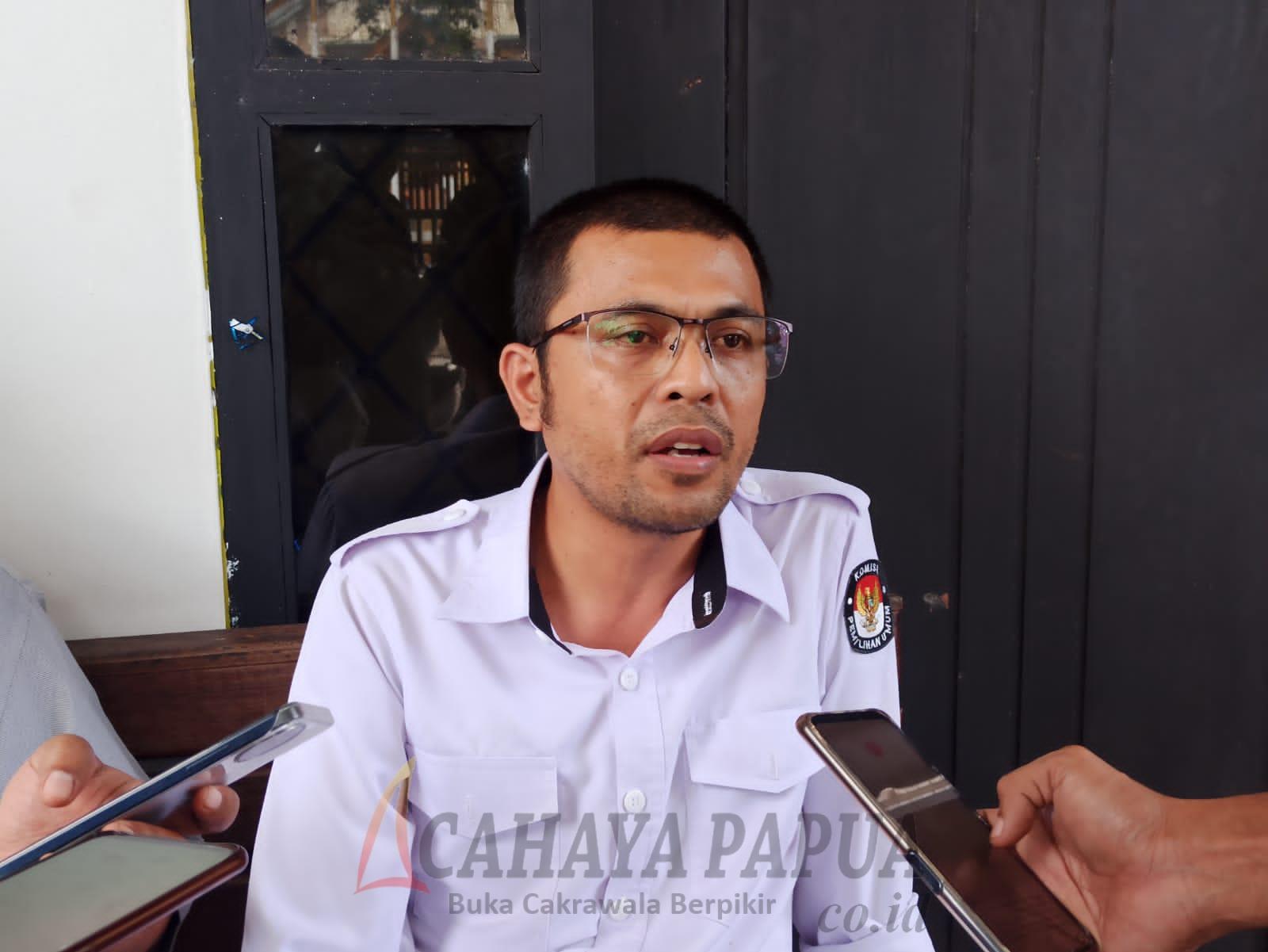 6E1DB594-CD1A-42EB-84E9-93ABDB8073EA