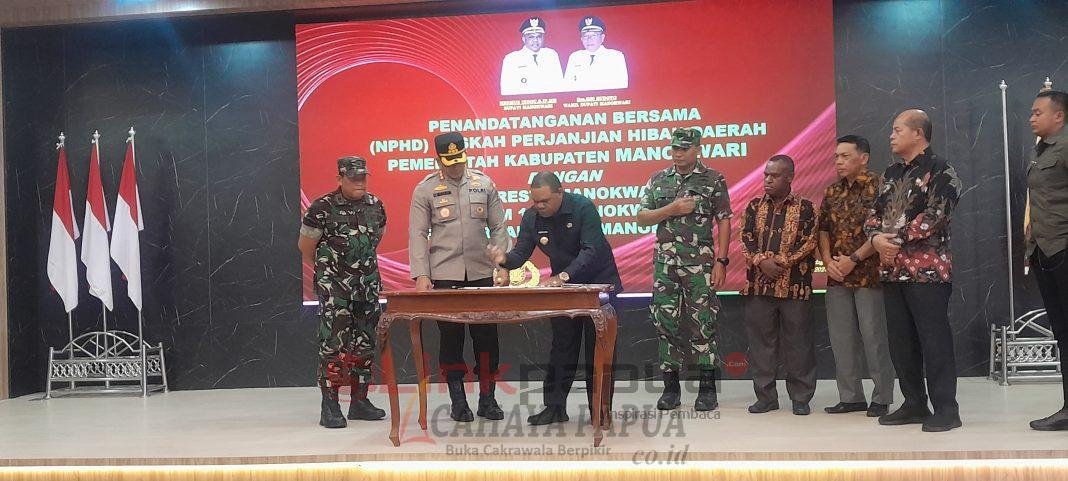 A8F44118-7915-4F2F-9D97-61C6C03B5155