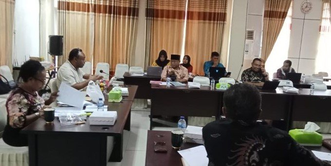 Pansel Bahas Mekanisme dan Tata Cara Perekrutan Calon Anggota DPR Papua Barat Jalur Pengangkatan